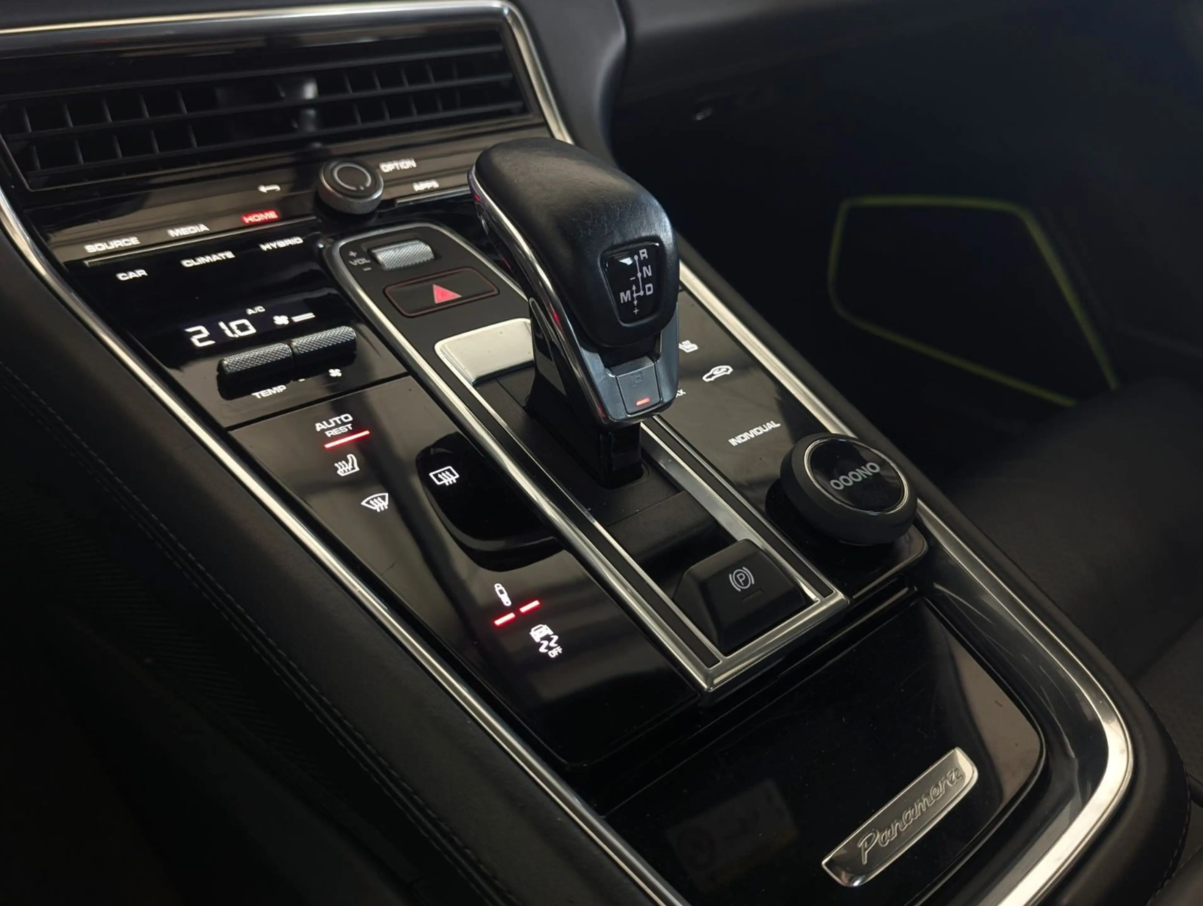 Porsche Panamera 4 S E-Hybrid /PASM/Pano/HuD/BOSE/Soft — photo 12