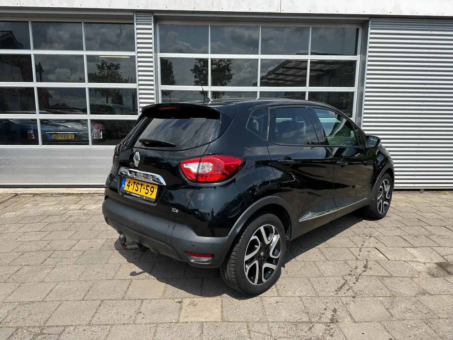 Renault Captur 1.2 TCe Dynamique - Automaat - Achteruit Rij Camer Zwart - 2