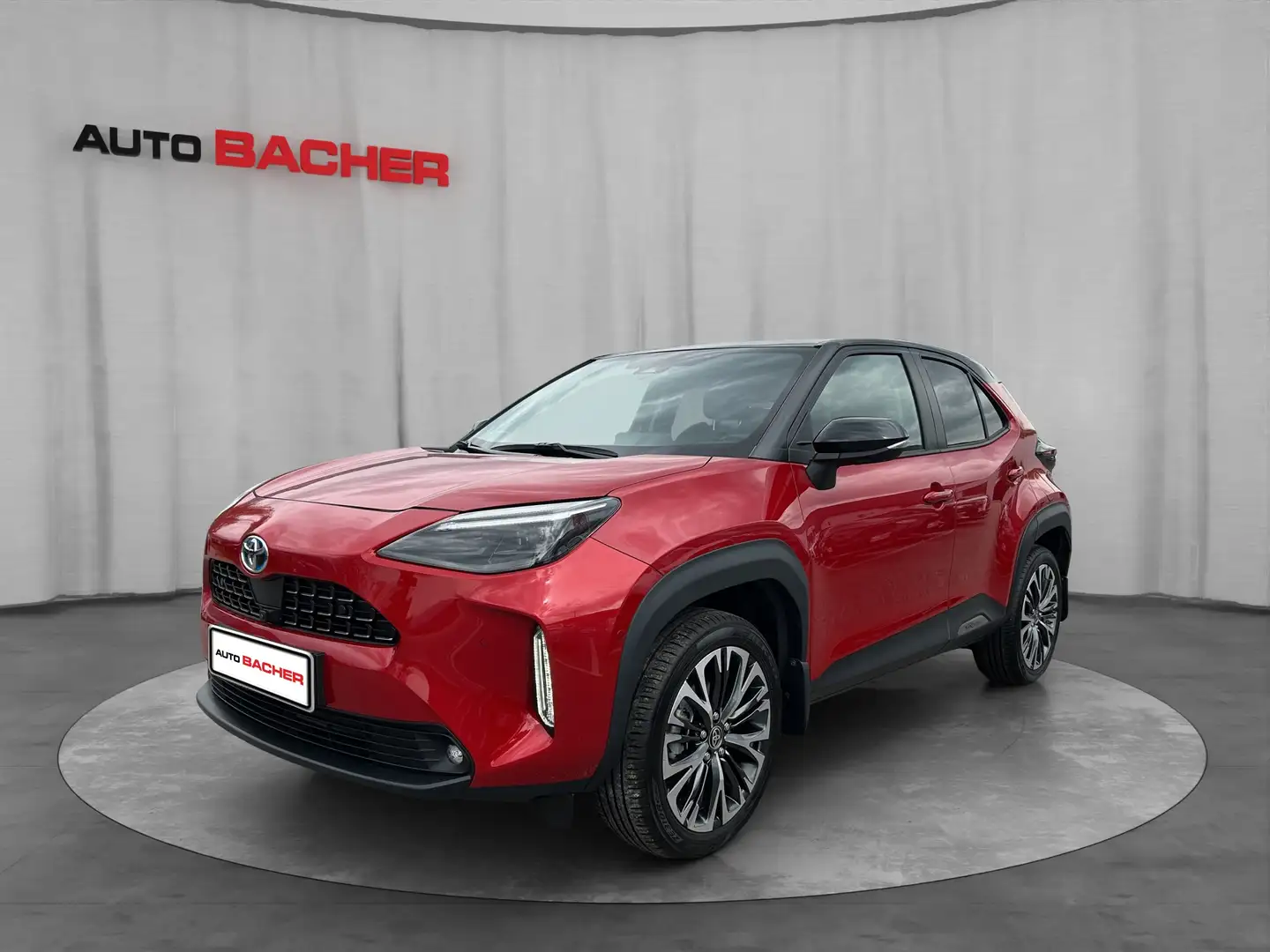 Toyota Yaris Cross 1,5 Hybrid Elegant AWD-i Rot - 1