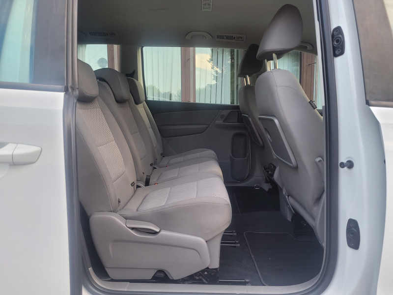 SEAT Alhambra 2.0 TDI Reference 7 Sitzer-Navi-Klamautomatik-Sitzheizung ! — photo 14