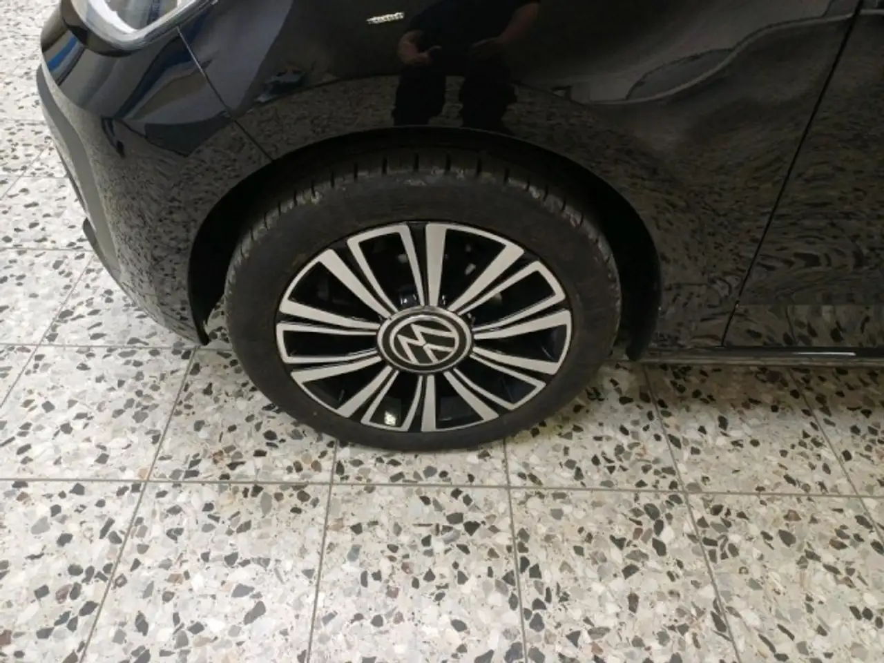 Volkswagen Up ! 1.0 Active Klima Rückfahrkamera Sitzheizung, миниатюра 5