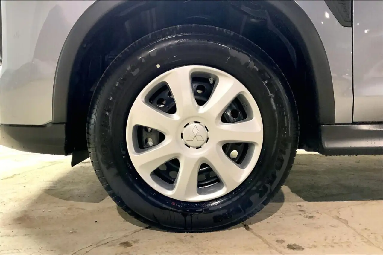 Mitsubishi RVR снимка Mitsubishi RVR