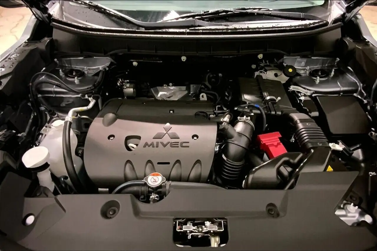 Mitsubishi RVR снимка Mitsubishi RVR
