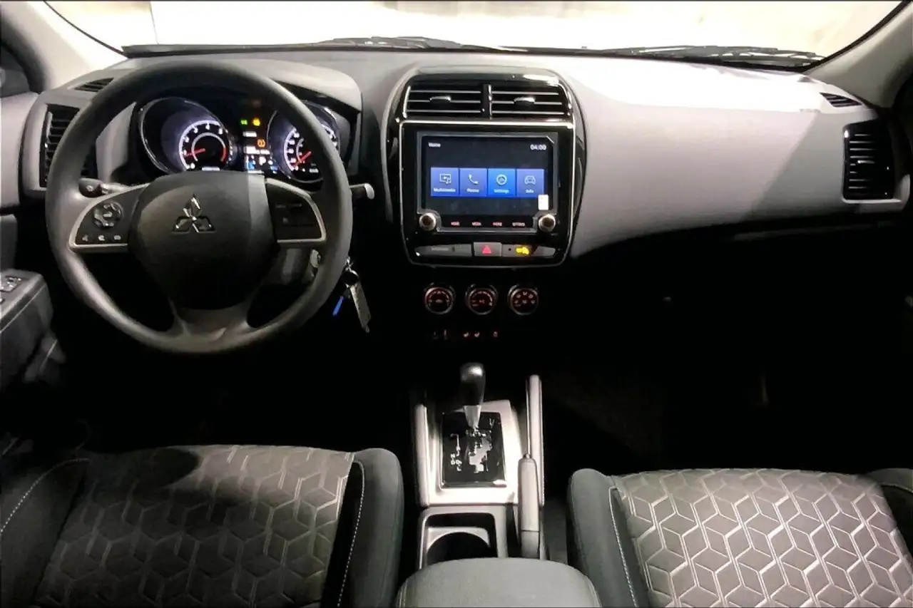 Mitsubishi RVR снимка Mitsubishi RVR