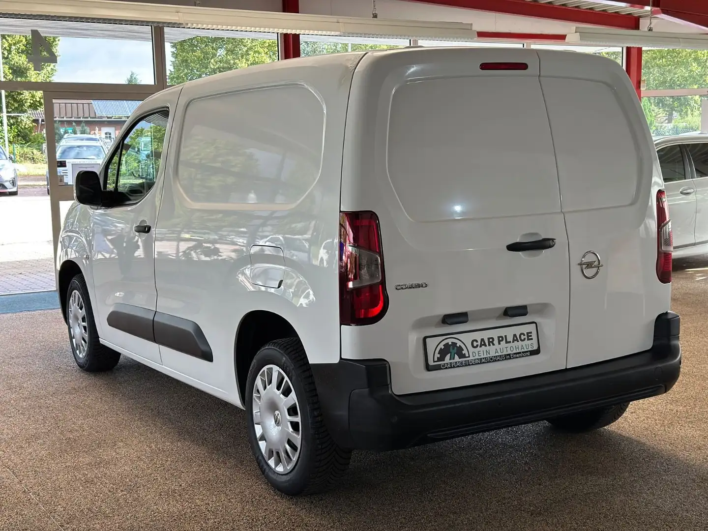 Opel Combo E Cargo Edition Blanc - 2