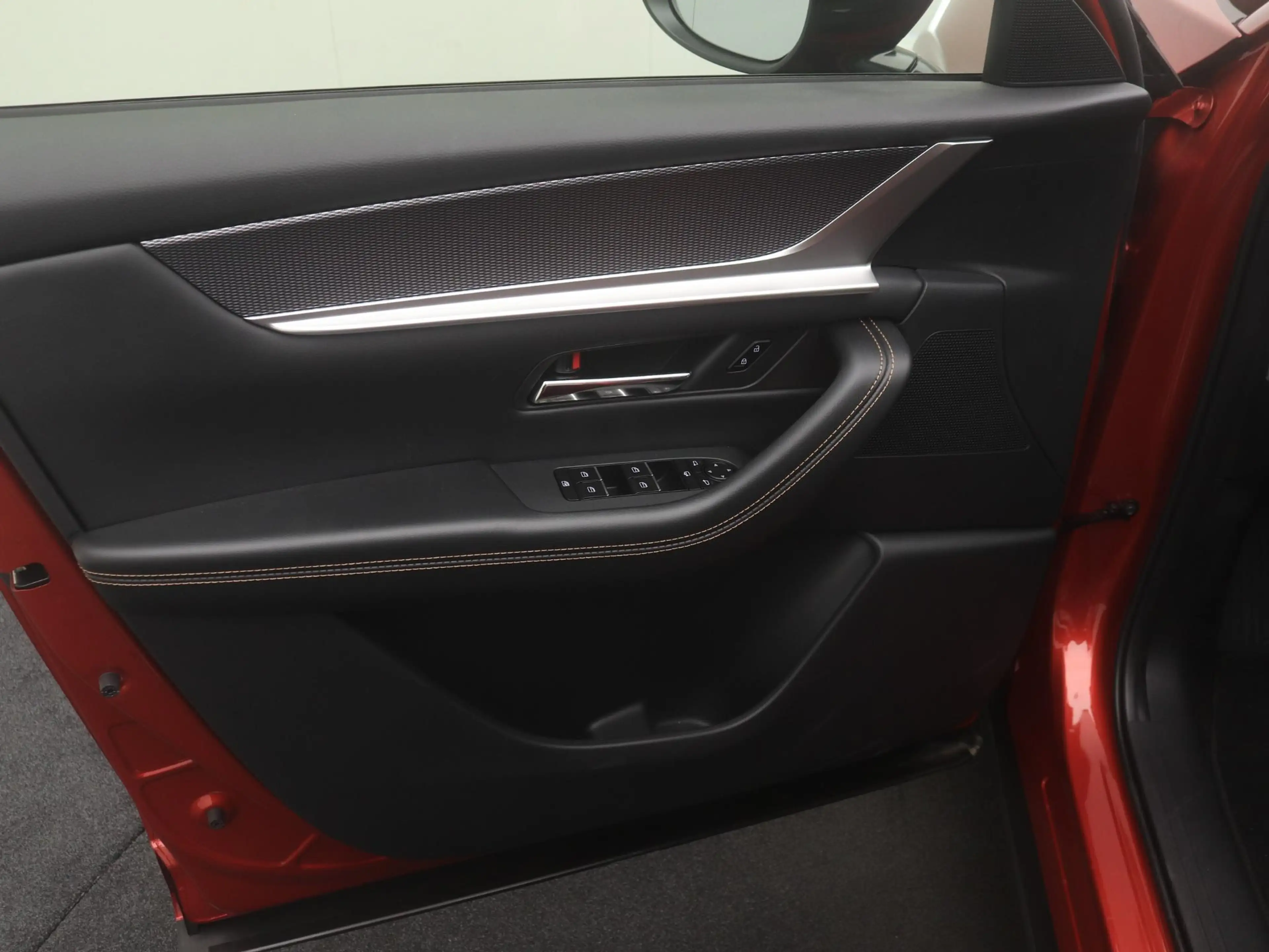 Mazda CX-60 2.5 E-SKYACTIV PHEV Homura Business Edition 4WD au — photo 11