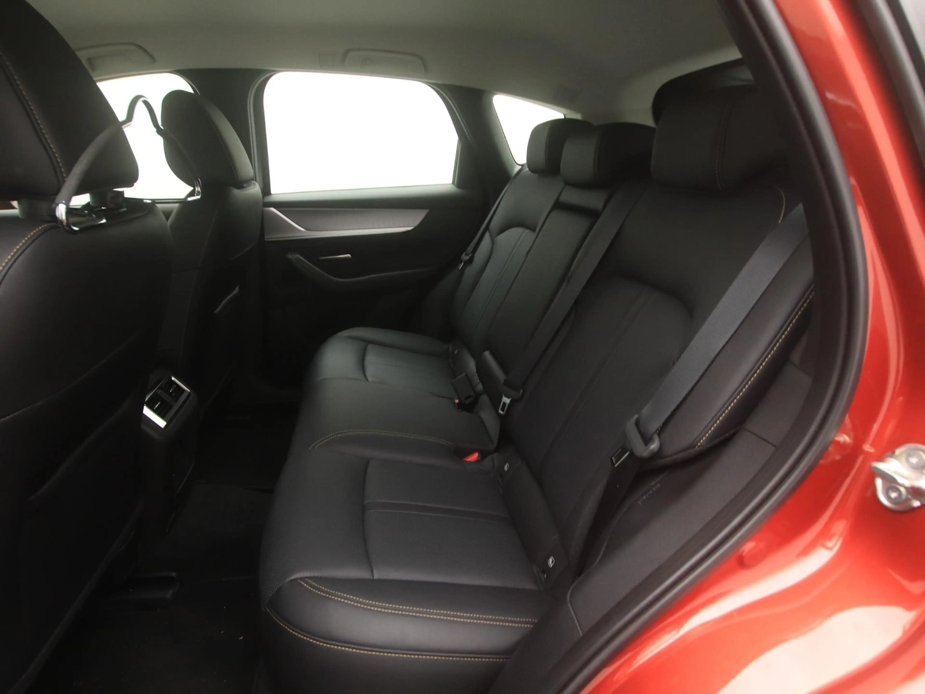 Mazda CX-60 2.5 E-SKYACTIV PHEV Homura Business Edition 4WD au — photo 13