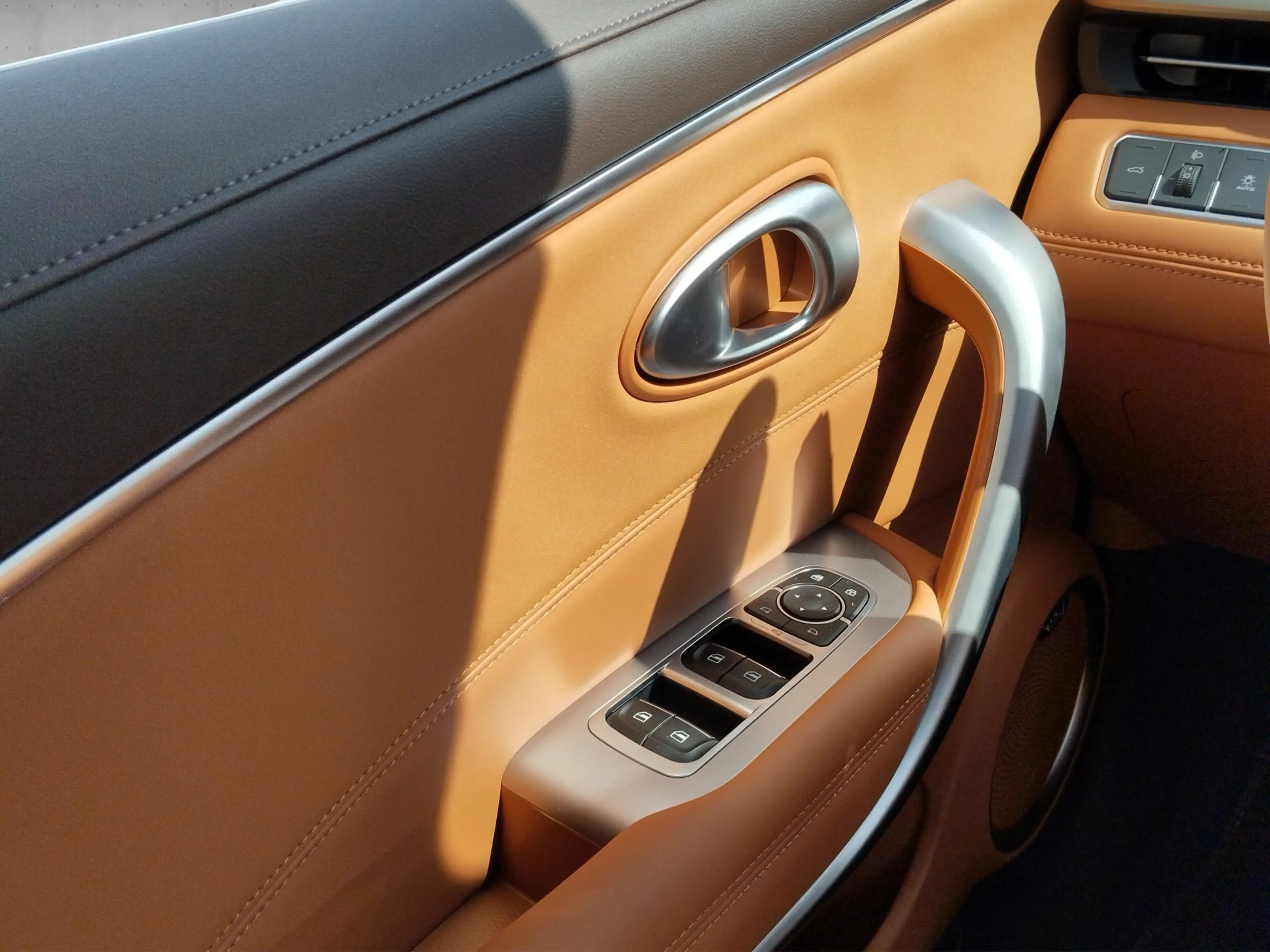 GWM ORA 07 GT Leder*Navi*Sprach — photo 12