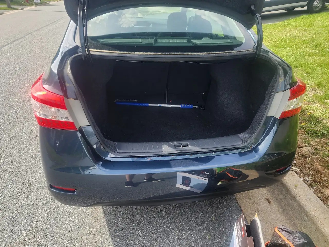 Nissan Sentra снимка Nissan Sentra