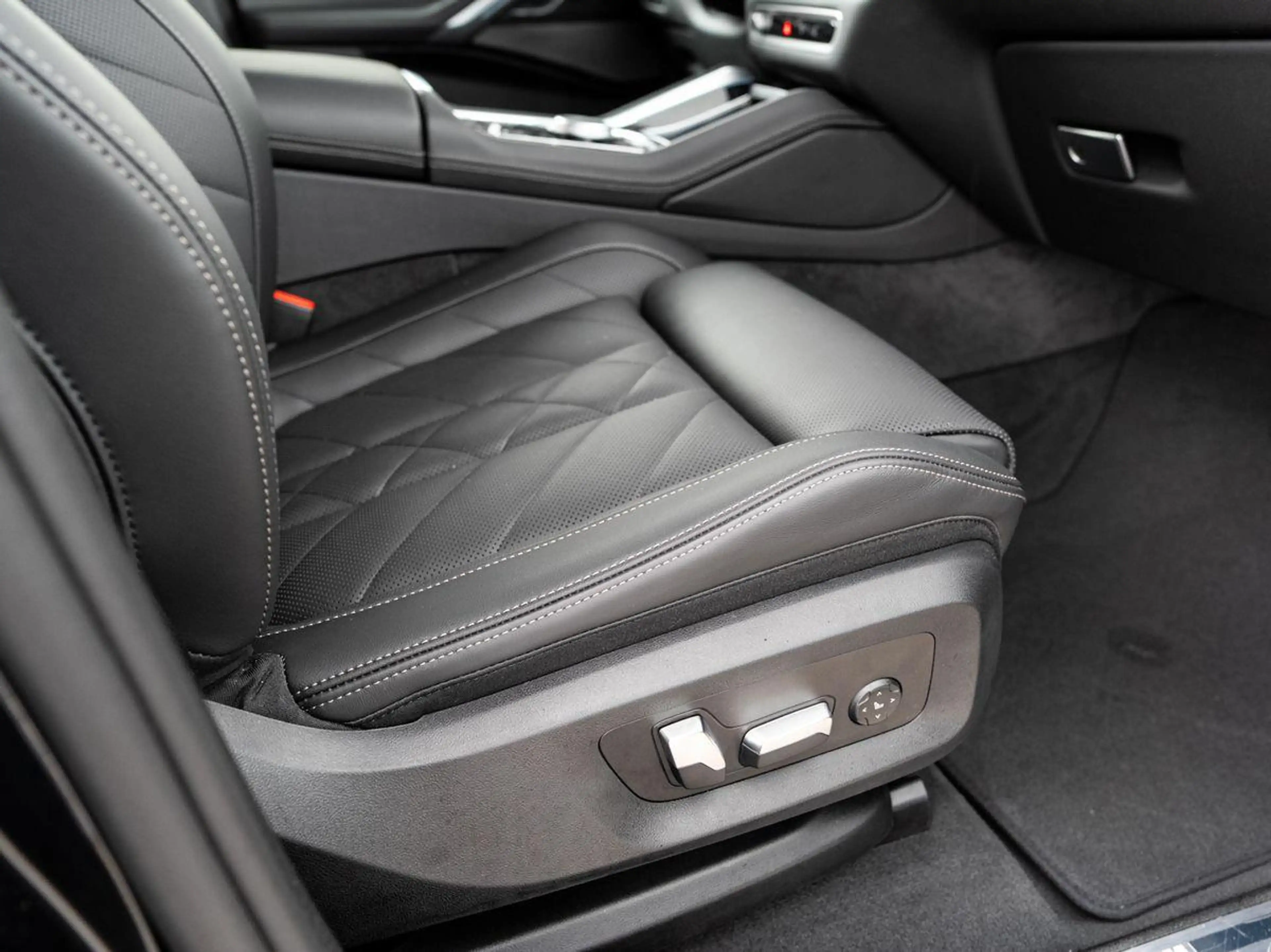BMW X6 xDrive30d M Sport PRO 22 ACC 2-ALuft PANO 360 — photo 12