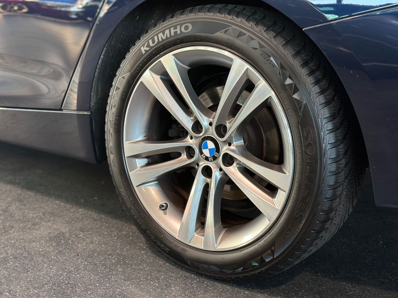 BMW 320 320d Sport Line Aut. 2.HA/S-HE — photo 7