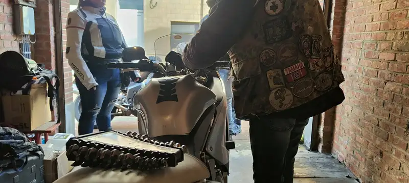 Kawasaki ER-6f - foto 7