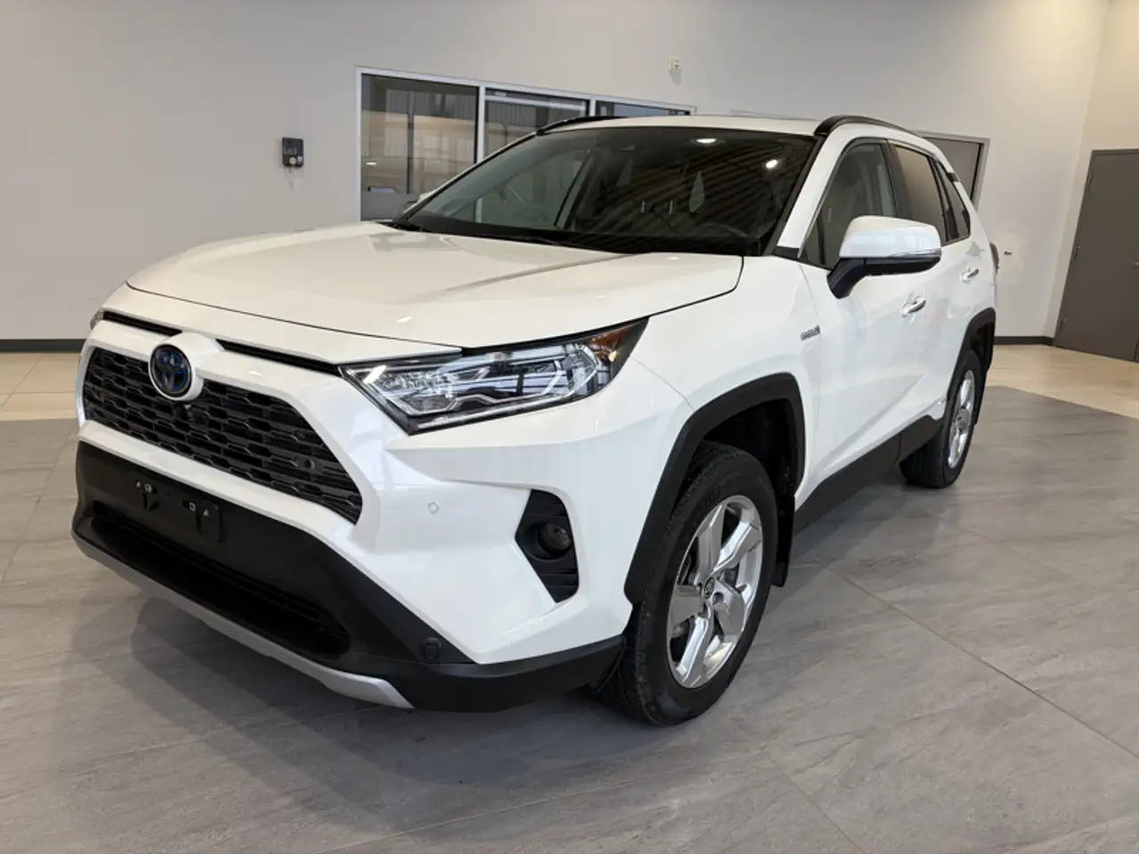 Toyota RAV 4 снимка Toyota RAV 4