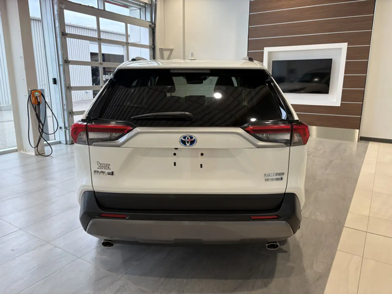 Toyota RAV 4 снимка Toyota RAV 4