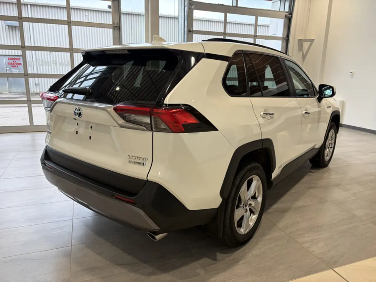 Toyota RAV 4 снимка Toyota RAV 4