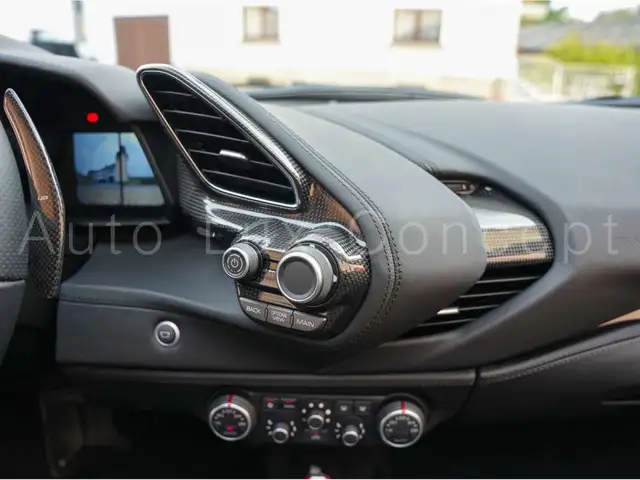 Ferrari 488 Spider Full Carbon/Full PPF/RacingSeats/Lift/Front