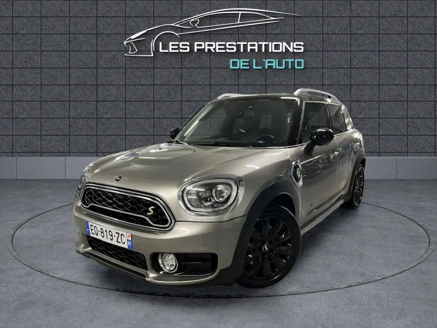 MINI Cooper Countryman II (F60) Cooper SE 136+88 ALL4 BVA Grau - 1