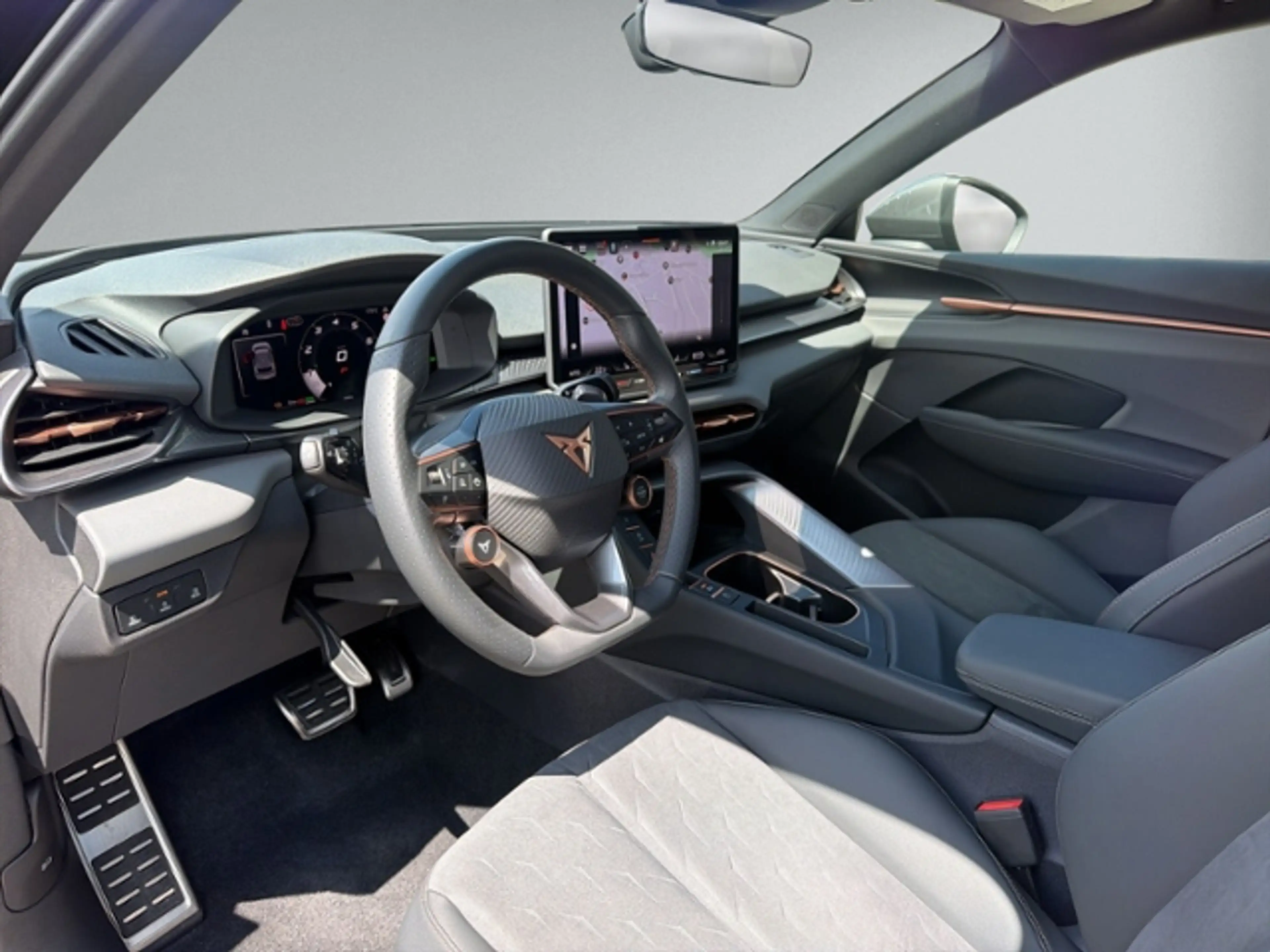 CUPRA Terramar 1.5 e-Hybrid PANORAMA+AHK+RFK+ACC+HEAD- — photo 9