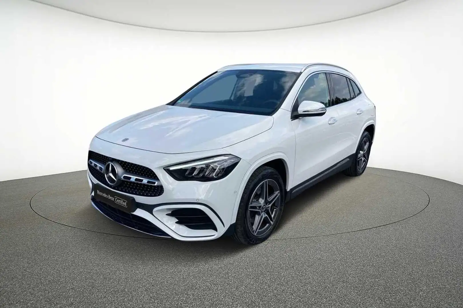 Mercedes-Benz GLA 250 e AMG Line - 1