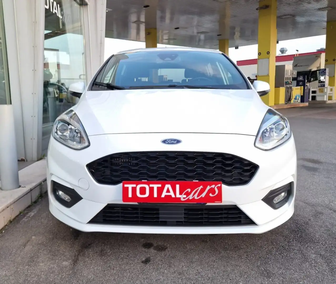 Ford Fiesta 1.0 Ecoboost Hybrid 125 CV 5 porte ST-Line Bianco - 2