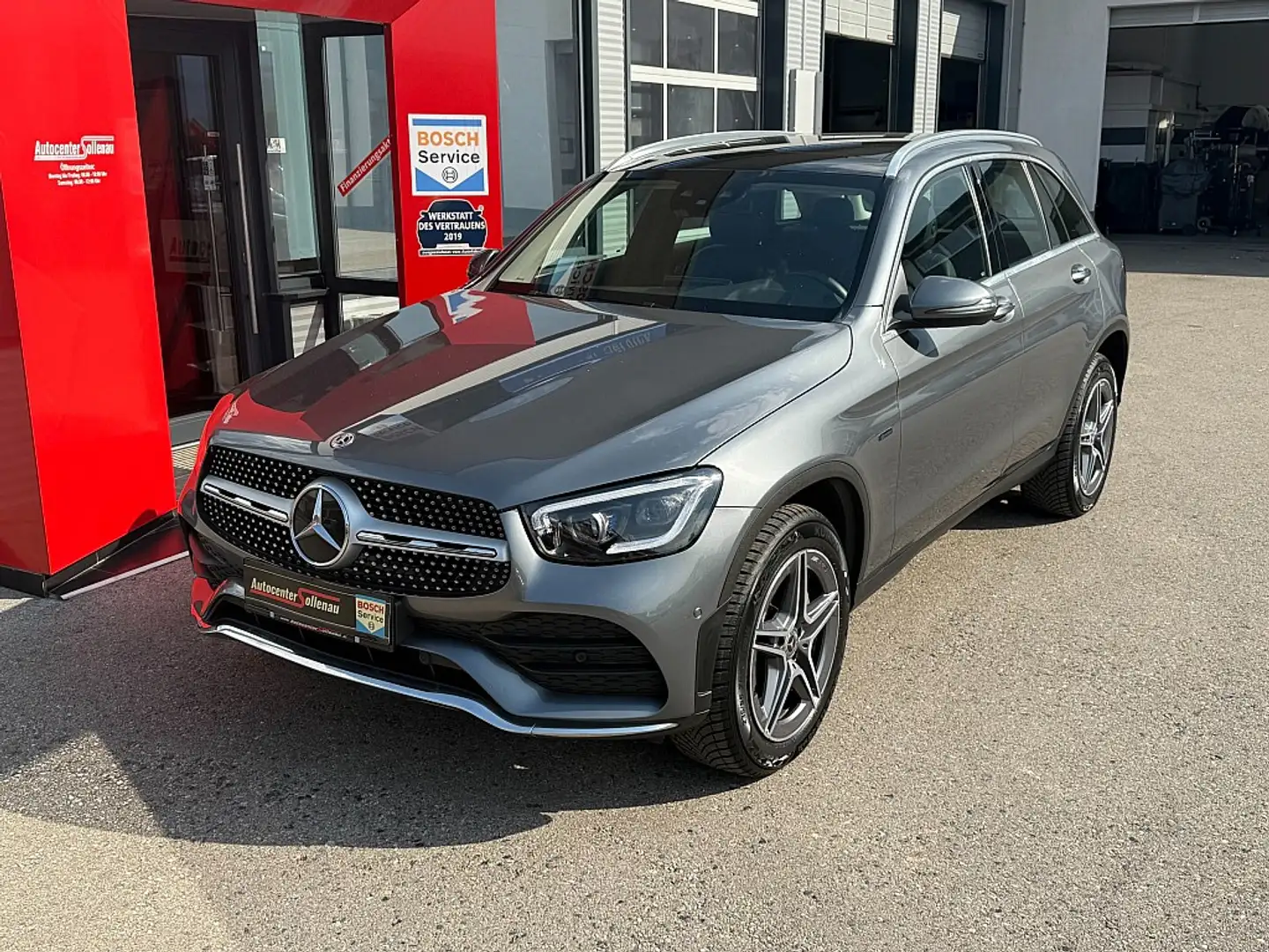 Mercedes-Benz GLC 300 de PHEV 4Matic Gris - 2