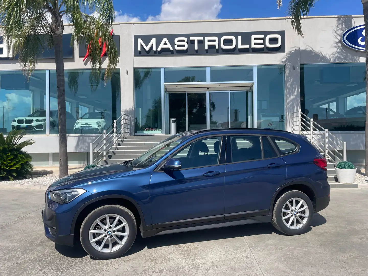 BMW X1 X1 sdrive18d Business Advantage auto,Km Certifica Blu/Azzurro - 2