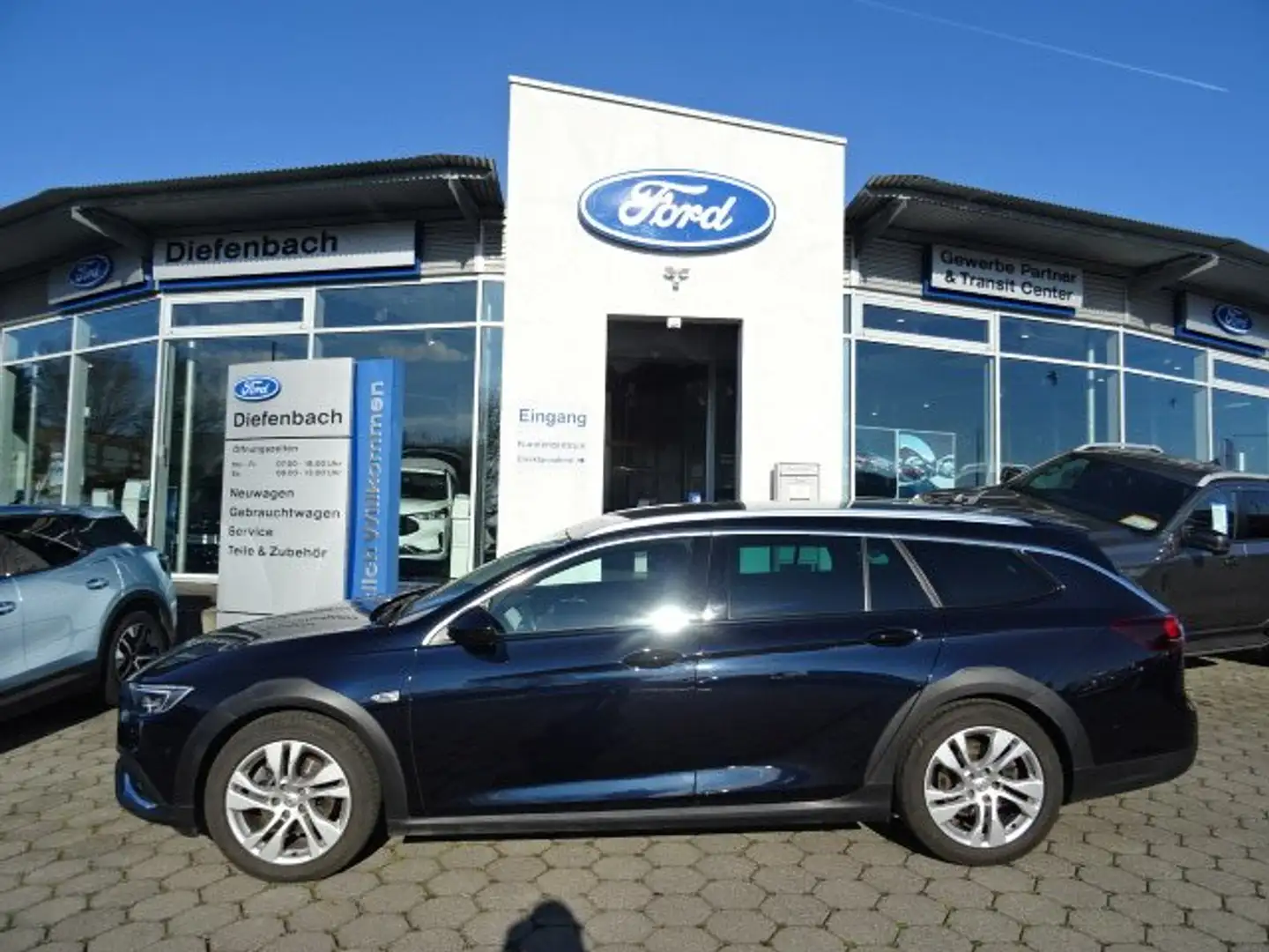 Opel Insignia 2.0 CDTI Automatik Allrad Country Sports Tourer Blue - 2