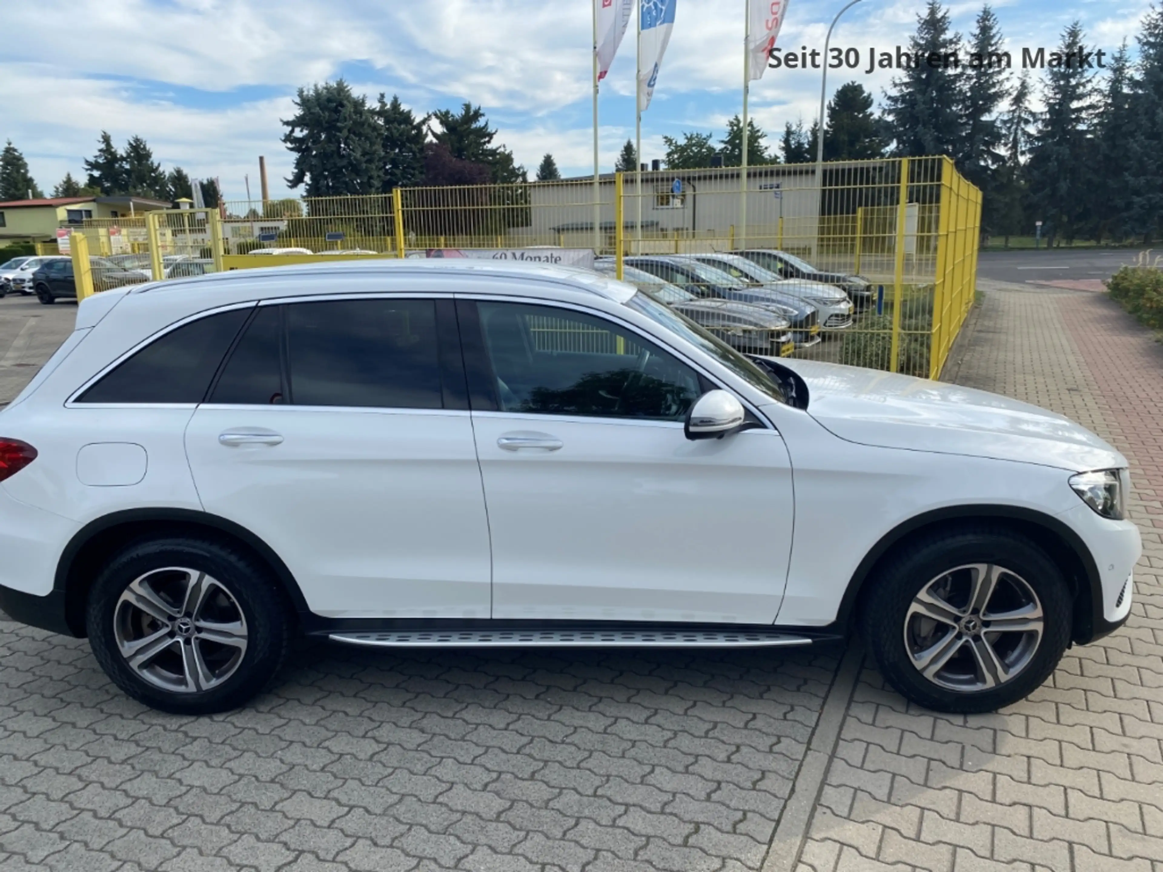 Mercedes-Benz GLC 220 d 4Matic,LED,PDC,Kamera,SH,1.Hand,Navi, — photo 13