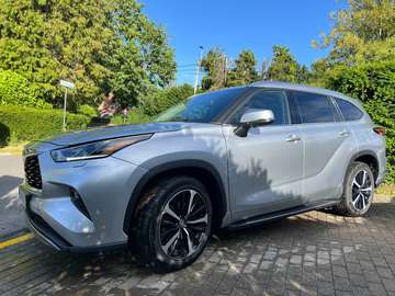 Highlander Hybrid 2.5i AWD Premium Plus 7places / 24,710€ + TVA