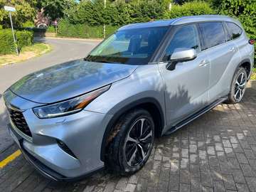 Highlander Hybrid 2.5i AWD Premium Plus