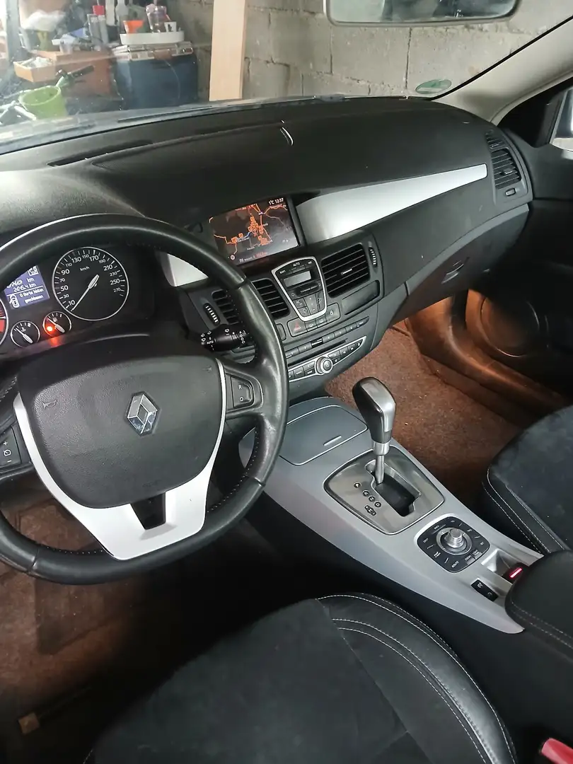 Renault Laguna Grandtour 2.0 dCi FAP Aut. Dynamique - 1