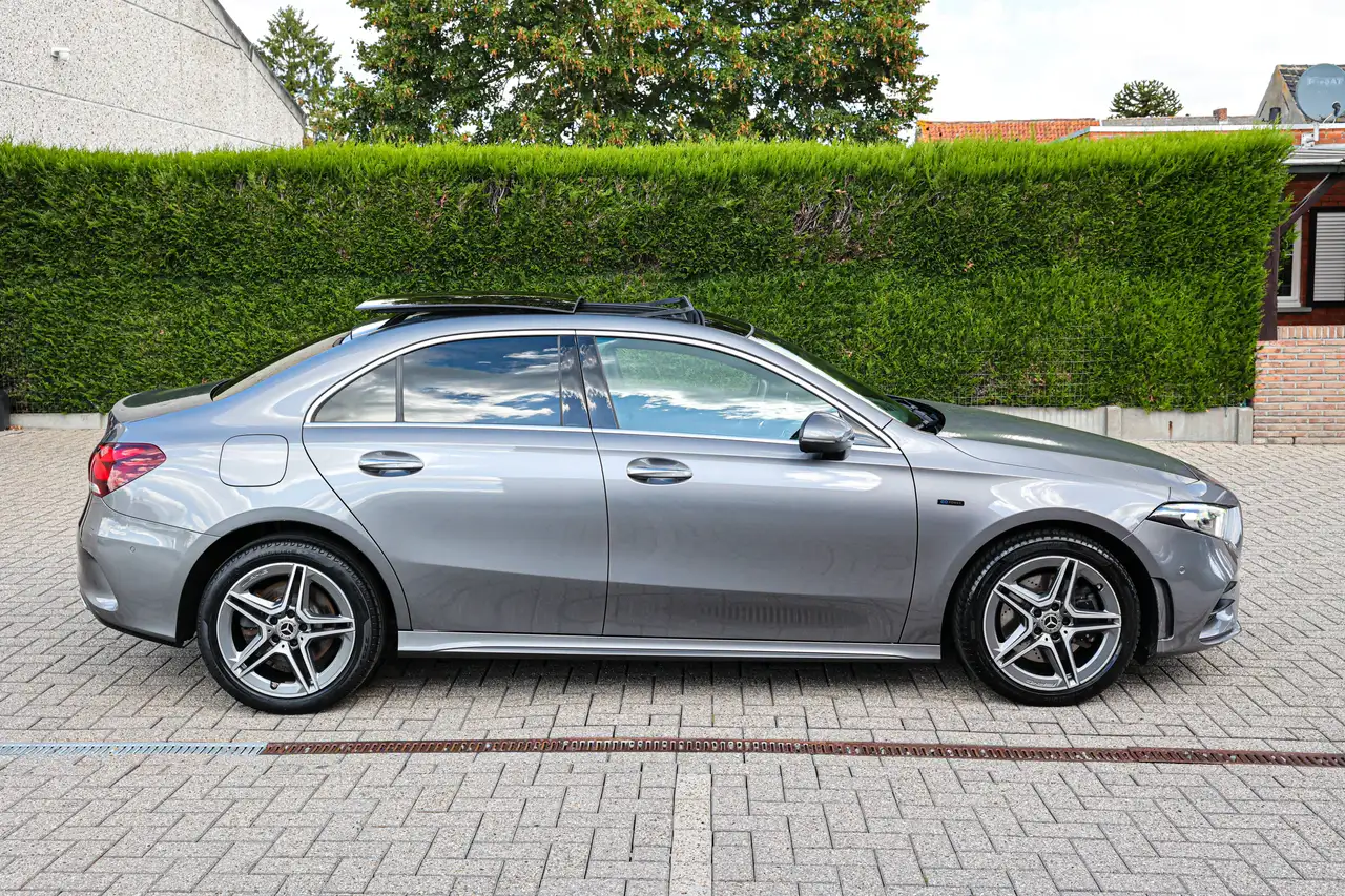 Mercedes-Benz A-Class ALCANTARA-LEDER*PANO-DAK*ACHTERUITRIJCAMERA*SFEERVERLICHTING*ZETELVERWARMING*, миниатюра 4