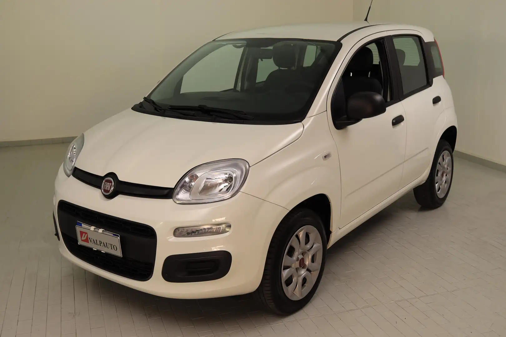 Fiat Panda 0.9 t.air t. natural power Easy 80cv my19 Bianco - 1