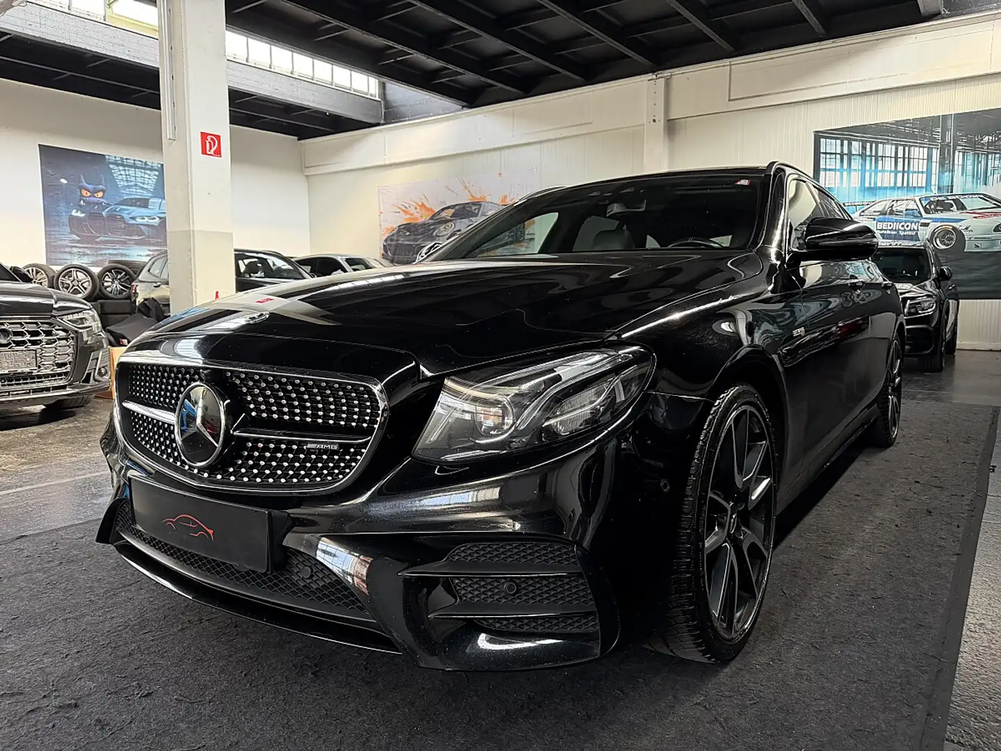 Mercedes-Benz E 43 AMG T 4Matic * 2 BESITZ * MEGA AUSSTATTUNG * FINANZ... Schwarz - 1