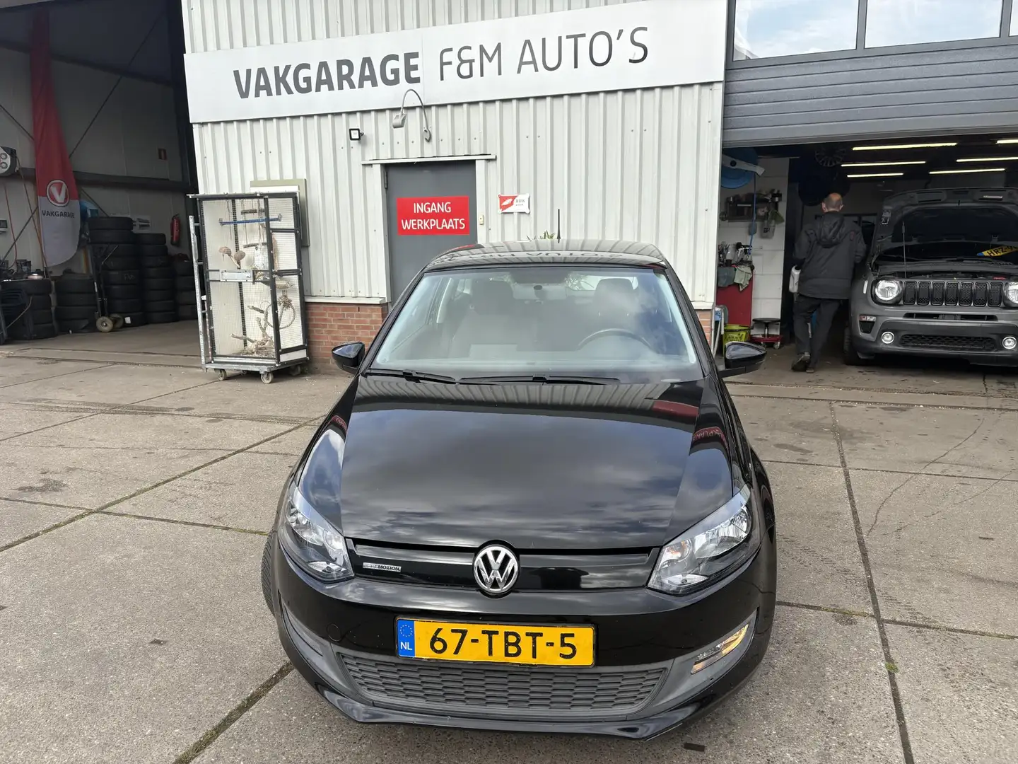 Volkswagen Polo 1.2 TDI BlueMotion Comfortline Zwart - 2