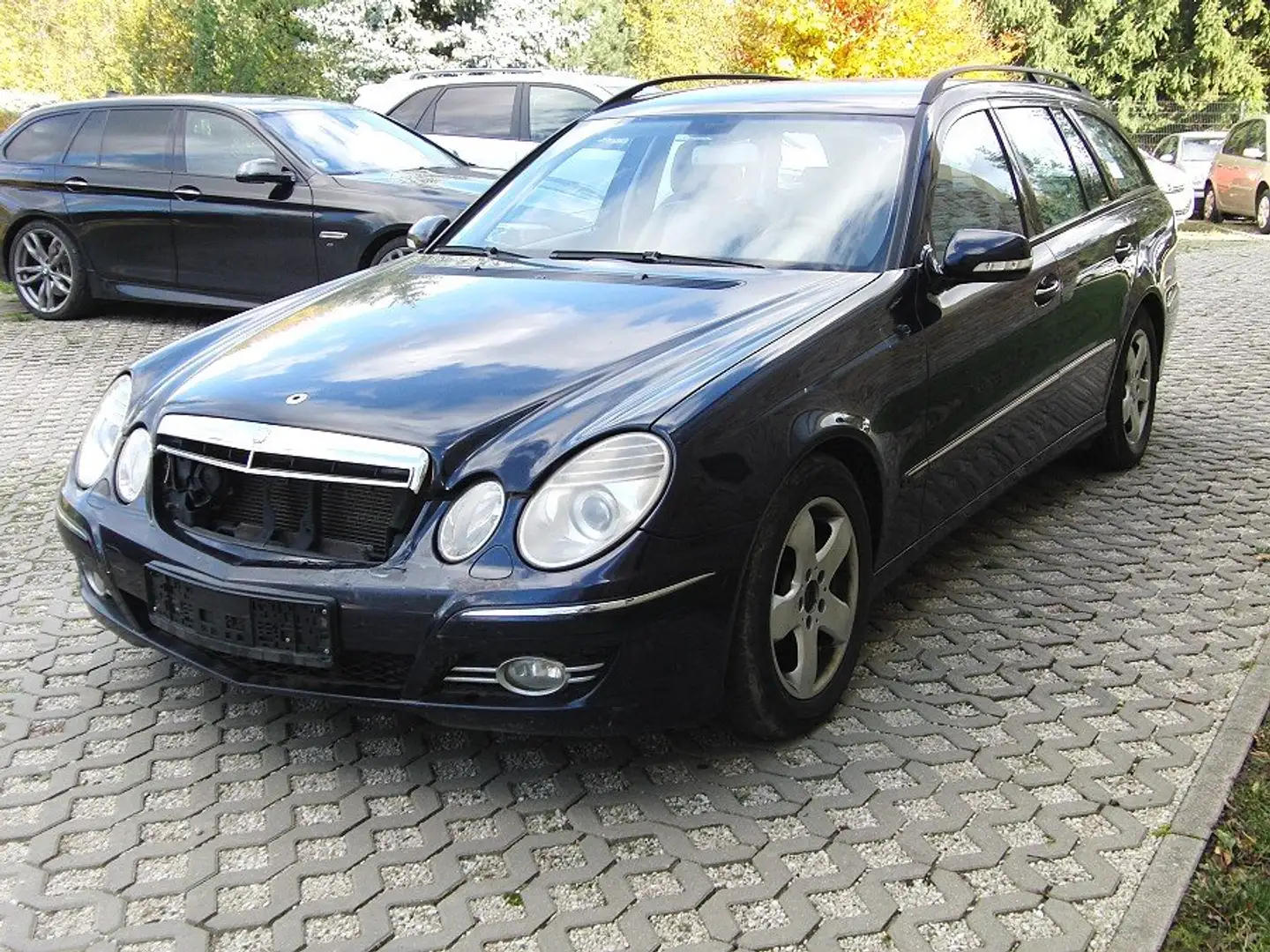 Mercedes-Benz E 320 E-Klasse T-Modell Diesel CDI Avantgarde Blau - 1