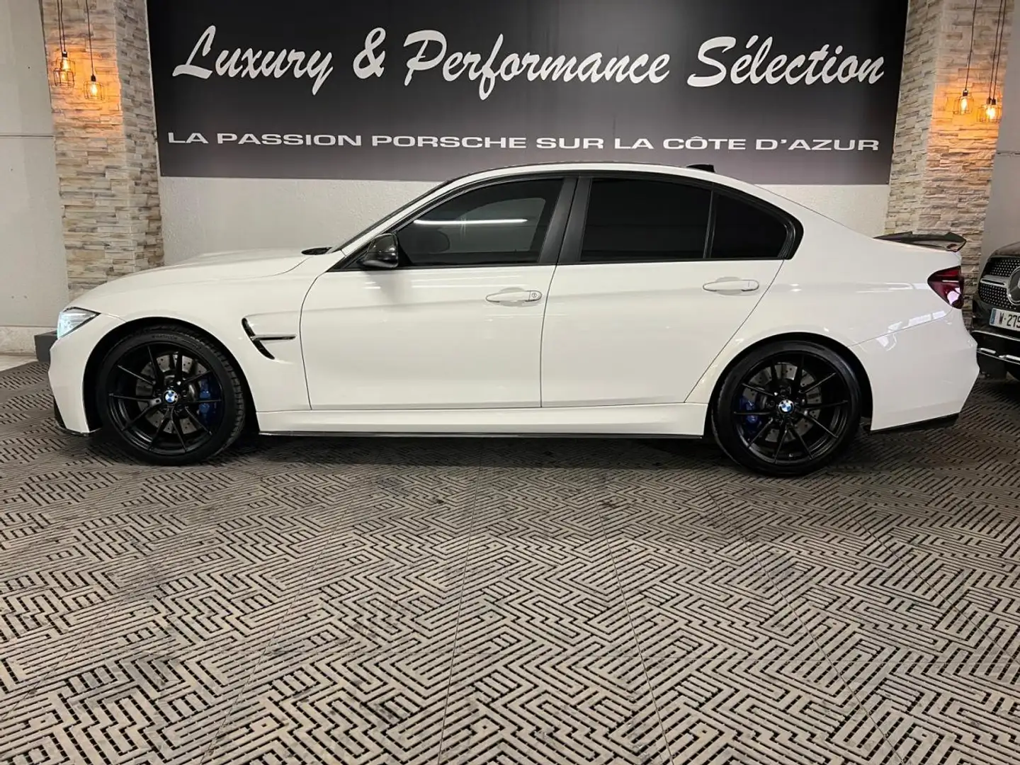 BMW M3 M3 F80 - 431CH - DKG - Jantes et Feux Cs - M Perf  Blanc - 2