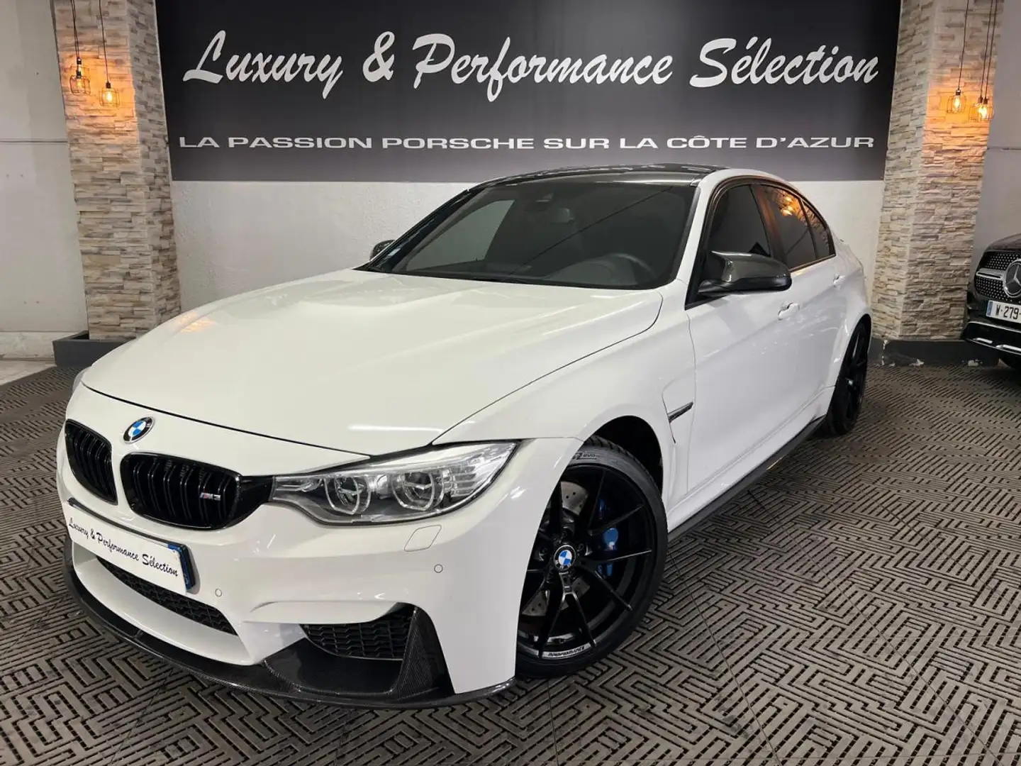 BMW M3 M3 F80 - 431CH - DKG - Jantes et Feux Cs - M Perf  Blanc - 1