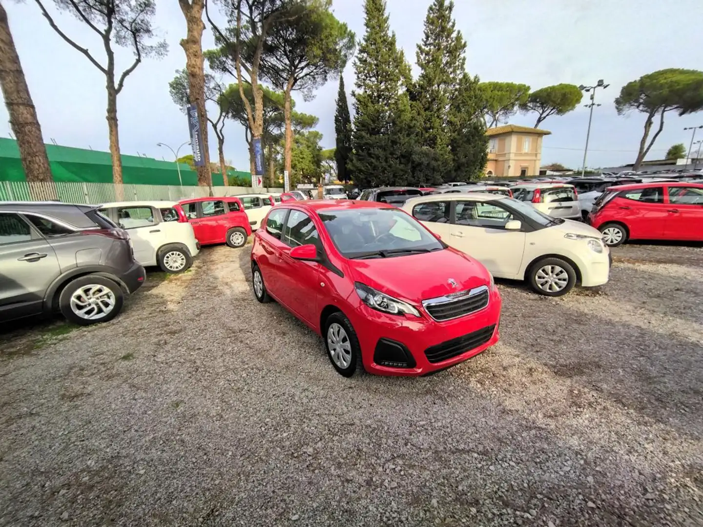 Peugeot 108 1.0cc 69cv OK NEOPATENTATI BLUETOOTH STEREO CLIMA Rosso - 1