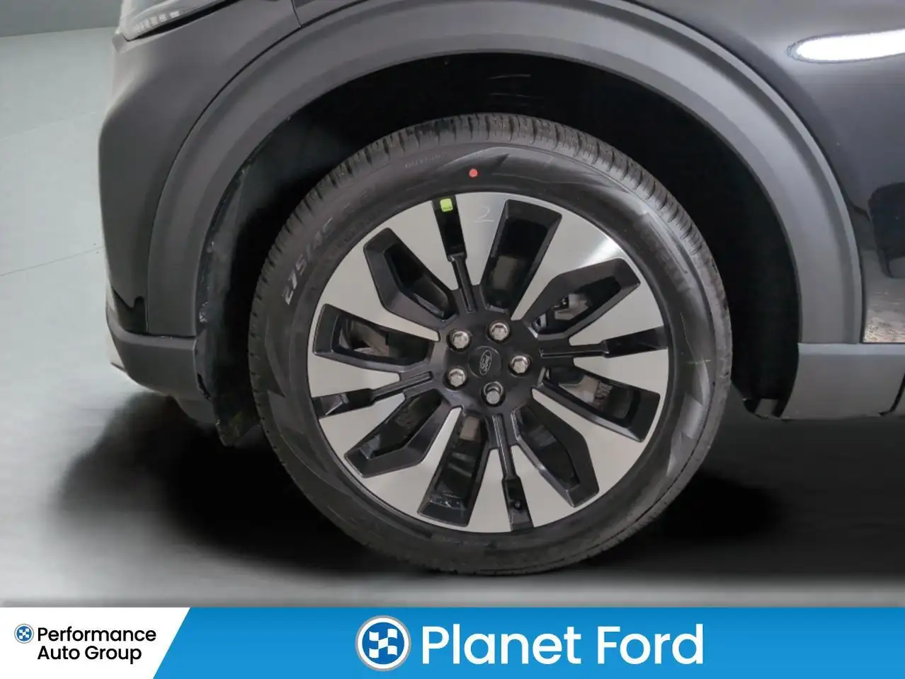 Ford Explorer снимка Ford Explorer