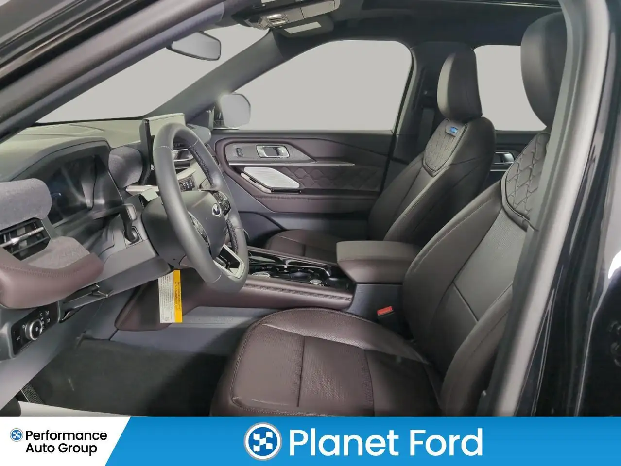 Ford Explorer снимка Ford Explorer