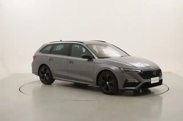 Skoda Octavia view 7