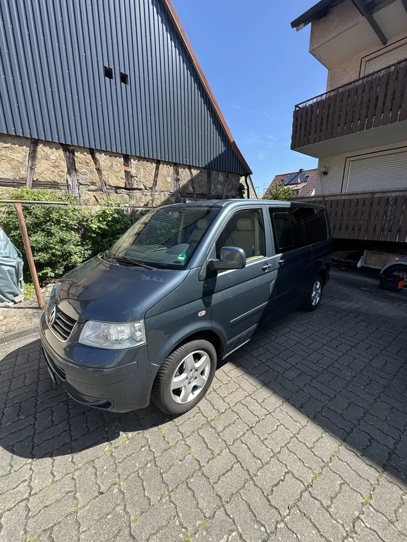 Volkswagen T5 Multivan DPF Highline - 1