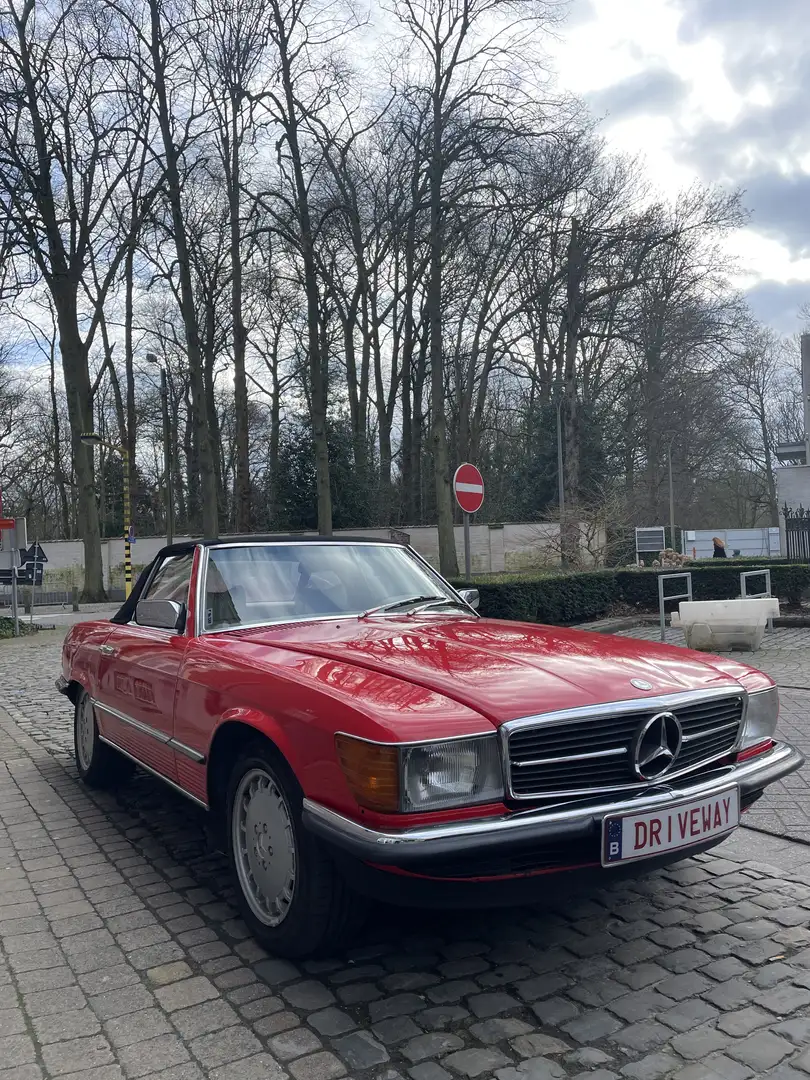 Mercedes-Benz SL 280 Roşu - 1