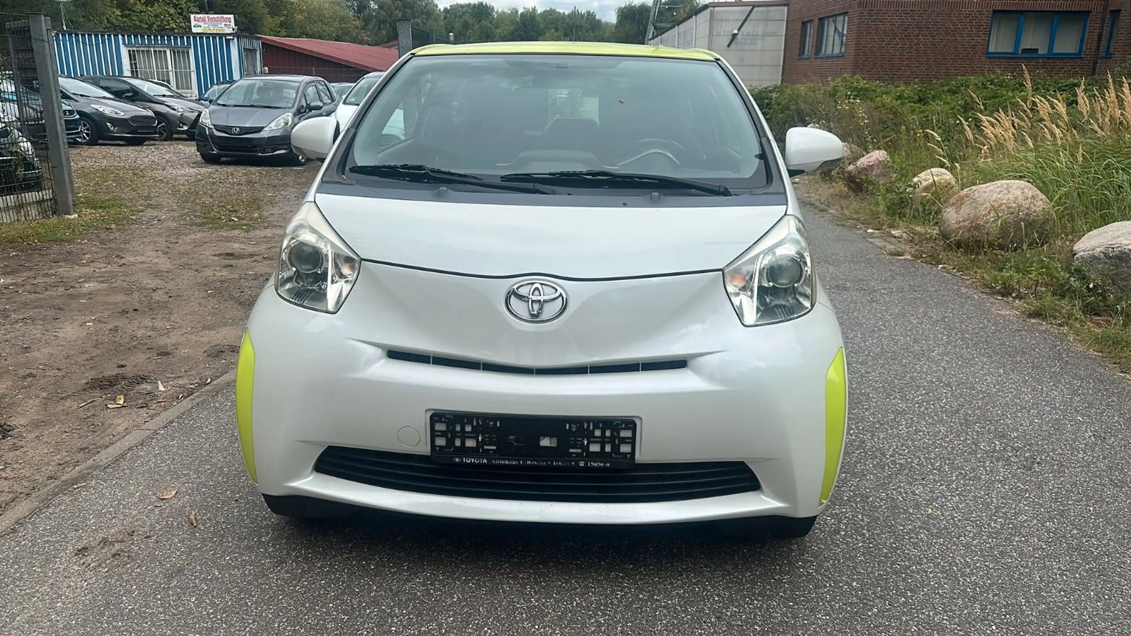 Toyota iQ iQ Basis