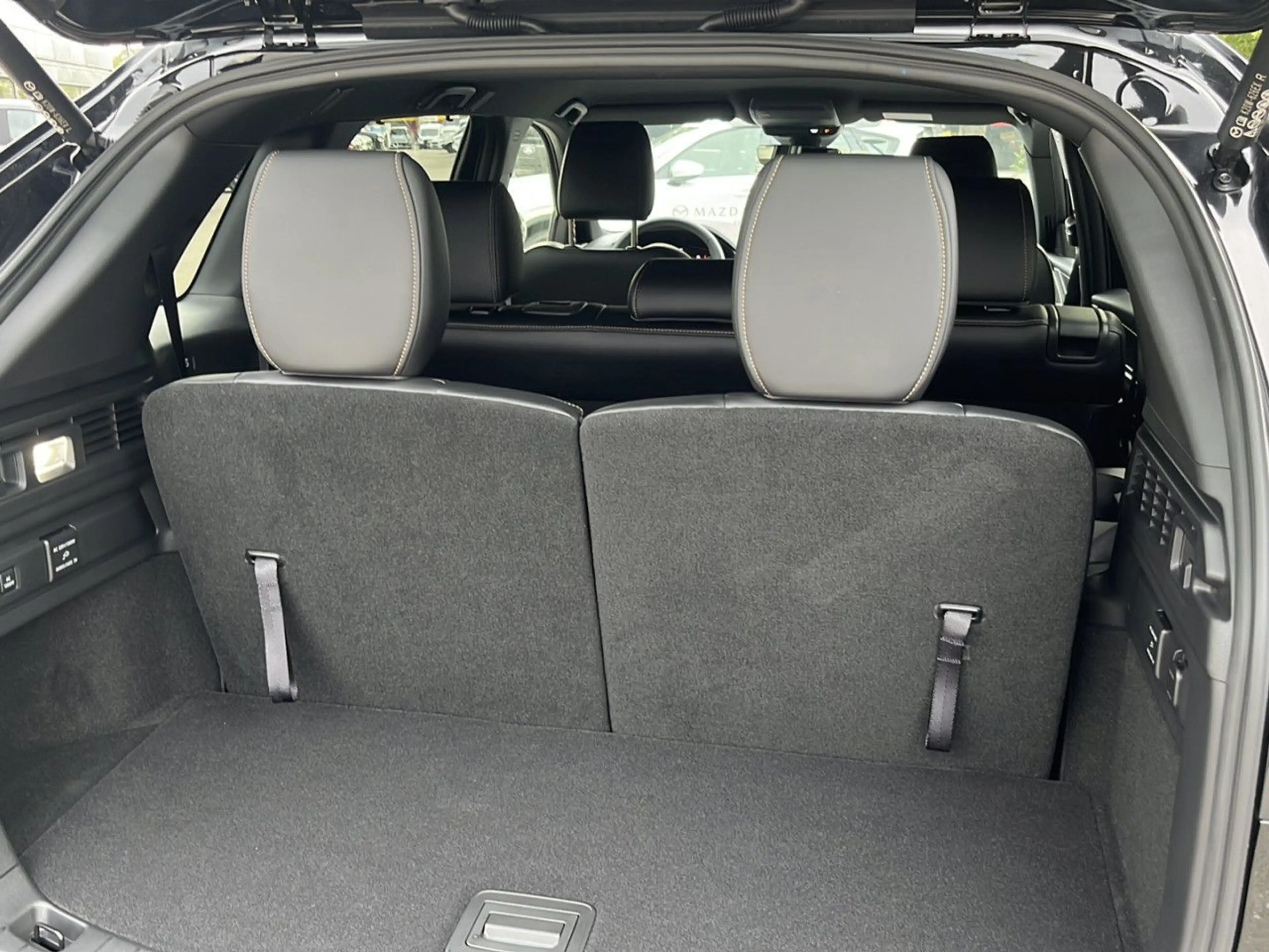 Mazda CX-80 AWD PHEV HOMURA 7-Sitzer E-Förderung möglich — photo 13
