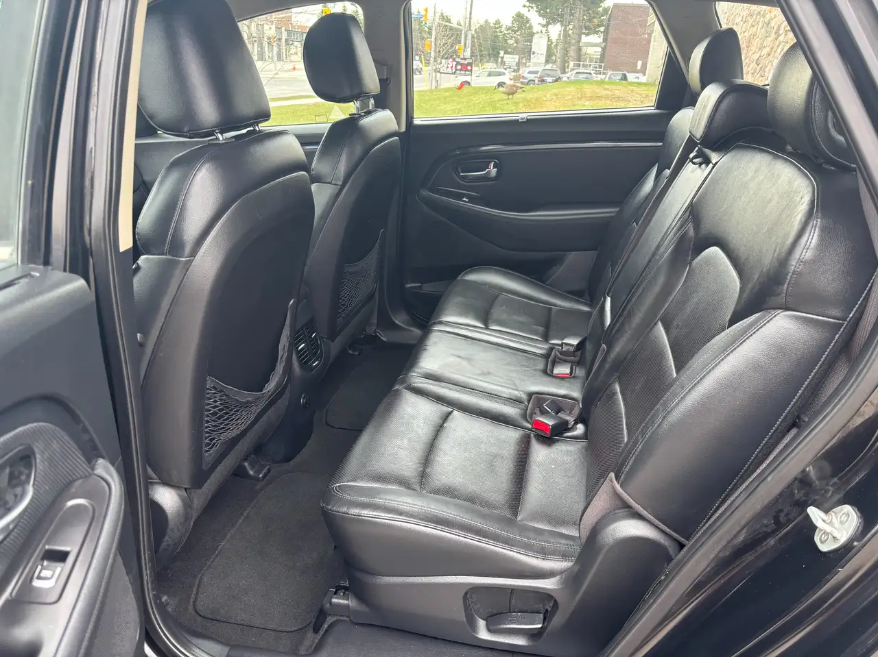 Kia Rondo снимка Kia Rondo