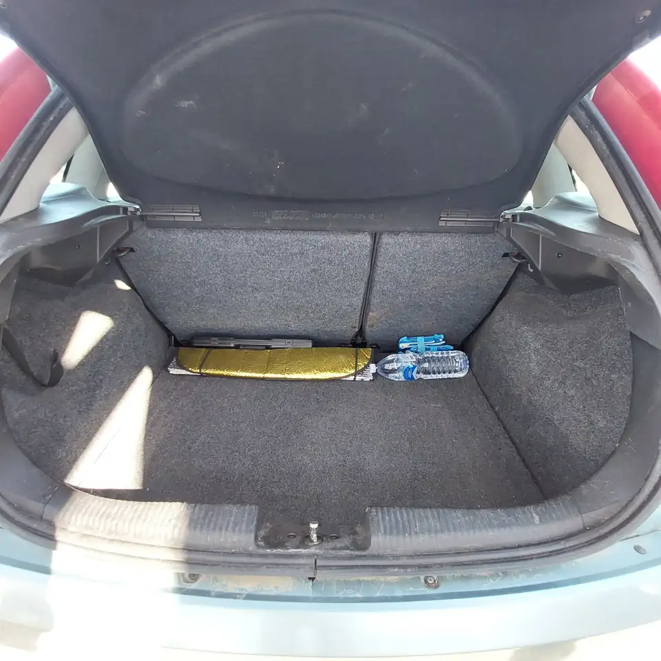 Ford Focus 5p 1.6i 16v Ambiente, foto 9