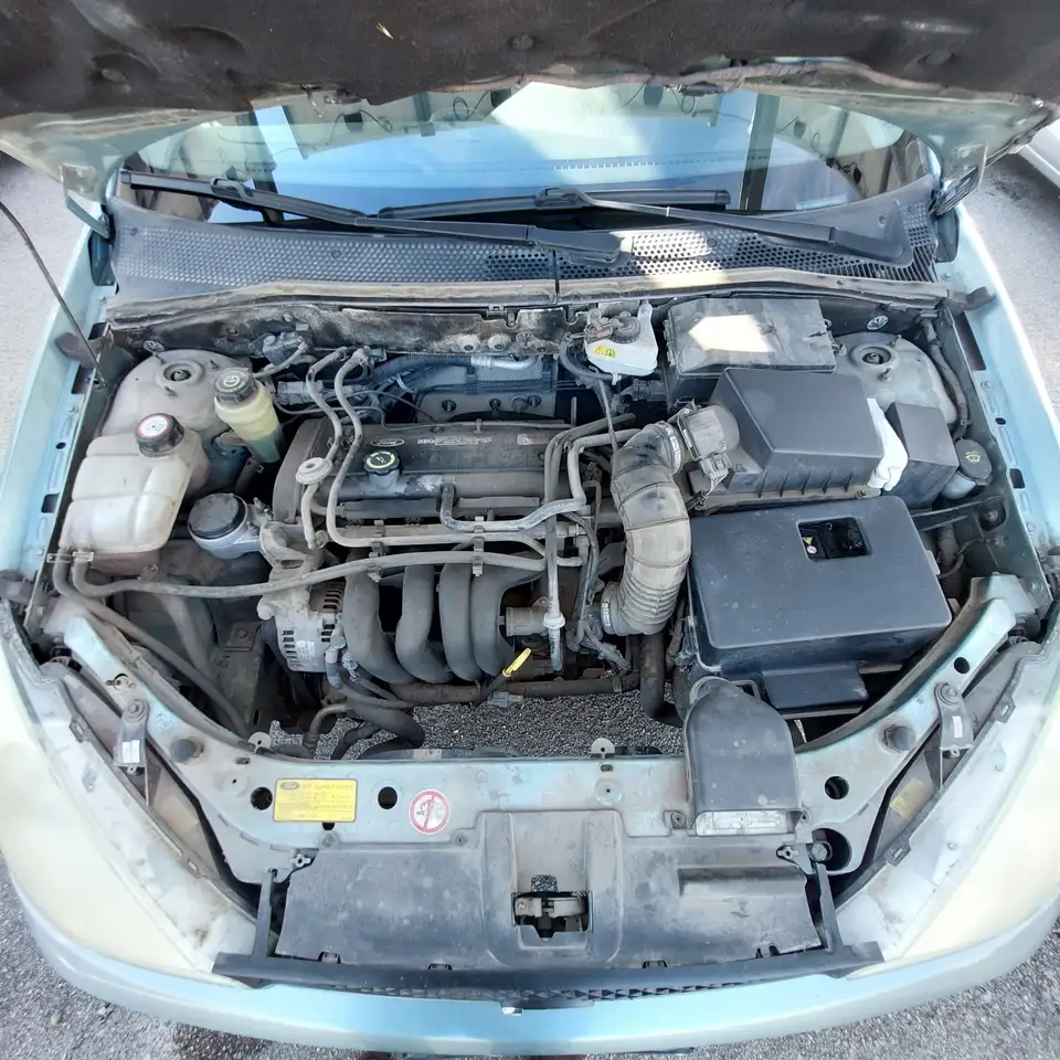 Ford Focus 5p 1.6i 16v Ambiente, foto 10