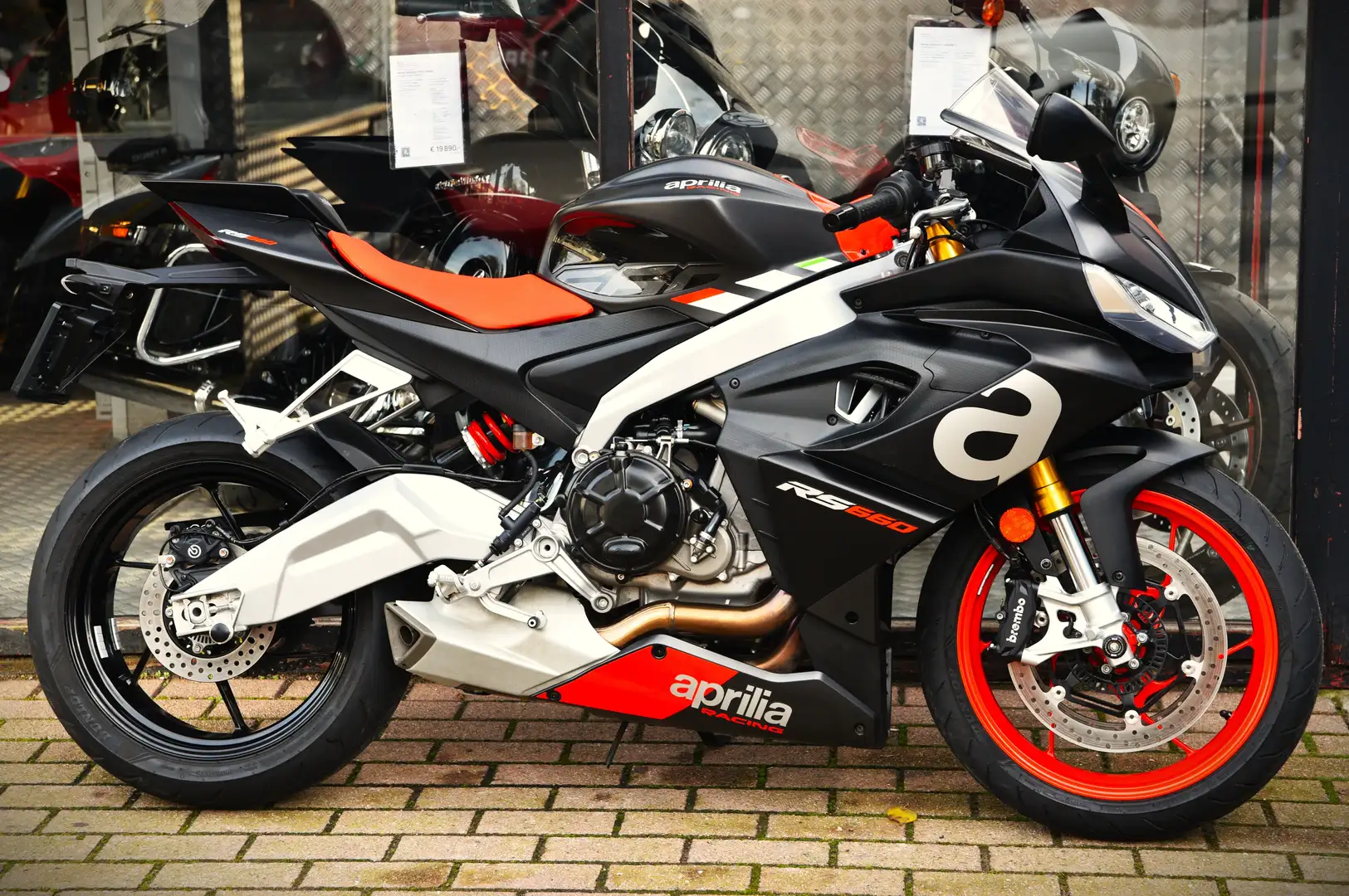 Aprilia RS 660 ***MOTO VERTE*** Noir - 2